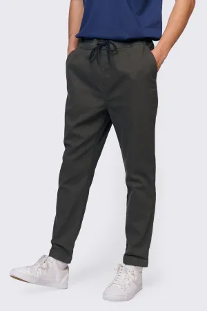 Regatta- Slim Fit Woven Drawstring Trousers