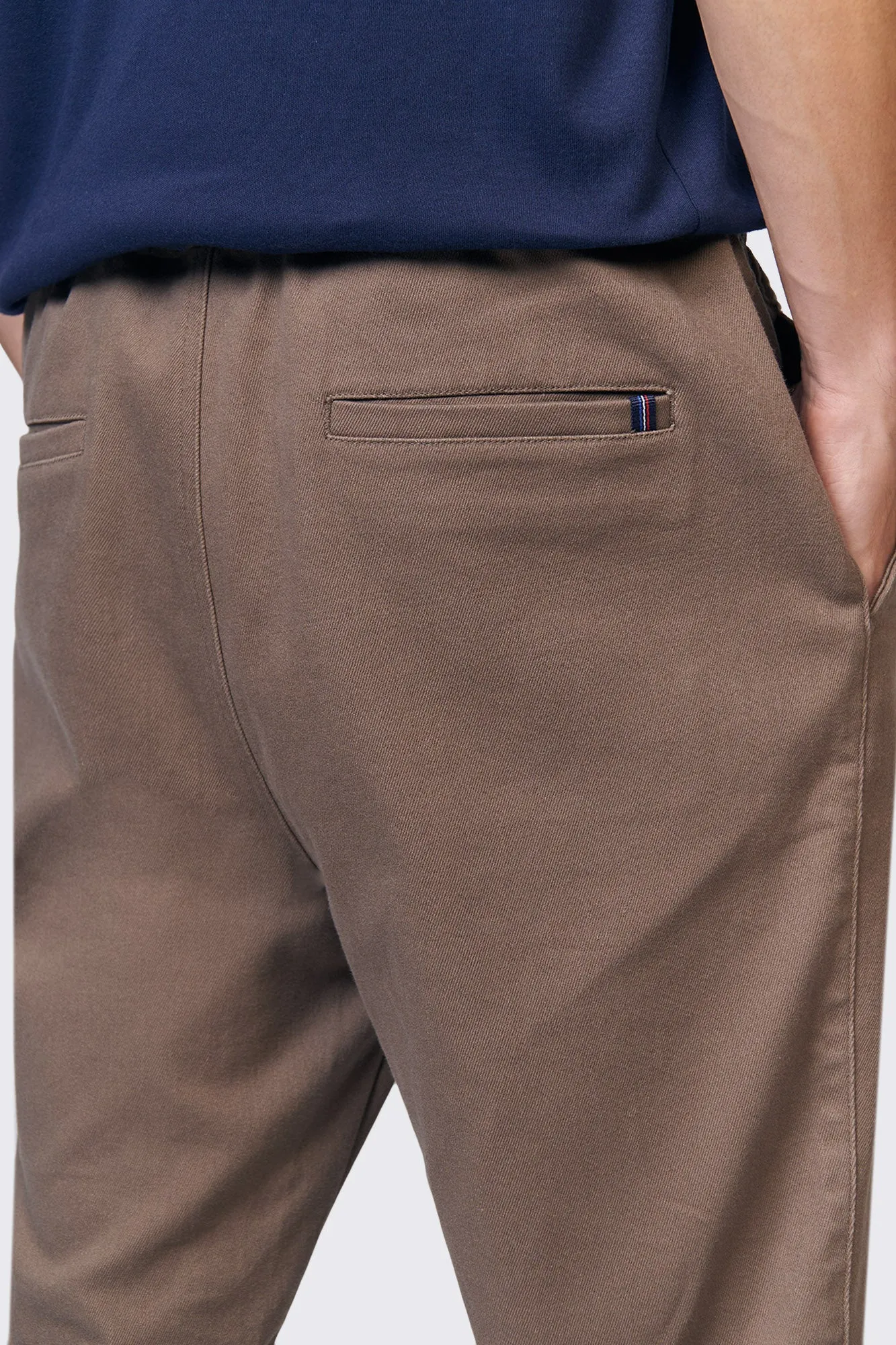 Regatta- Slim Fit Woven Drawstring Trousers