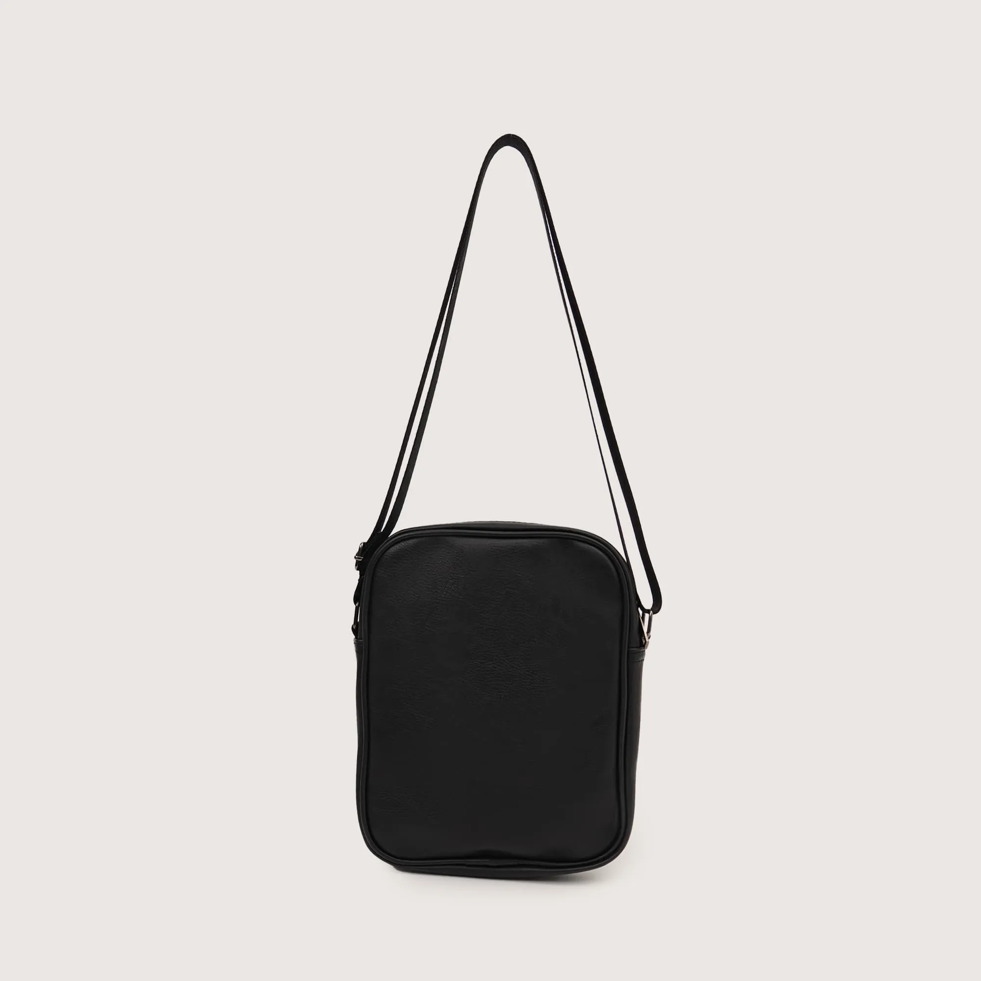 Regatta- Sling Bag With Front Compartment