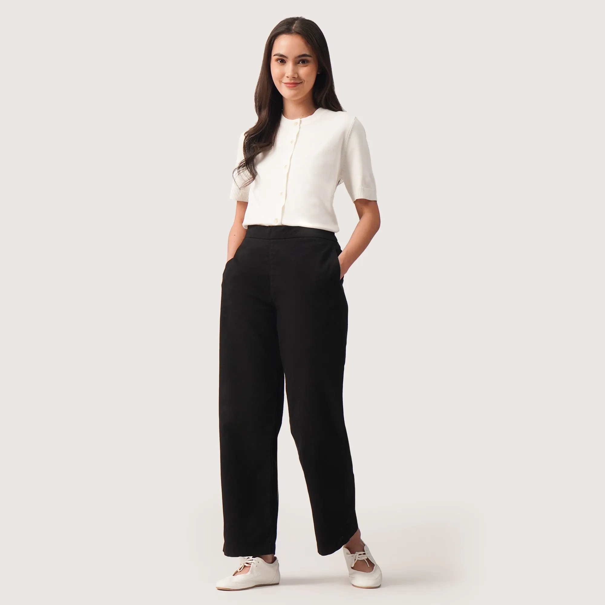 Regatta- Straight Cut Trousers With Gartered Back