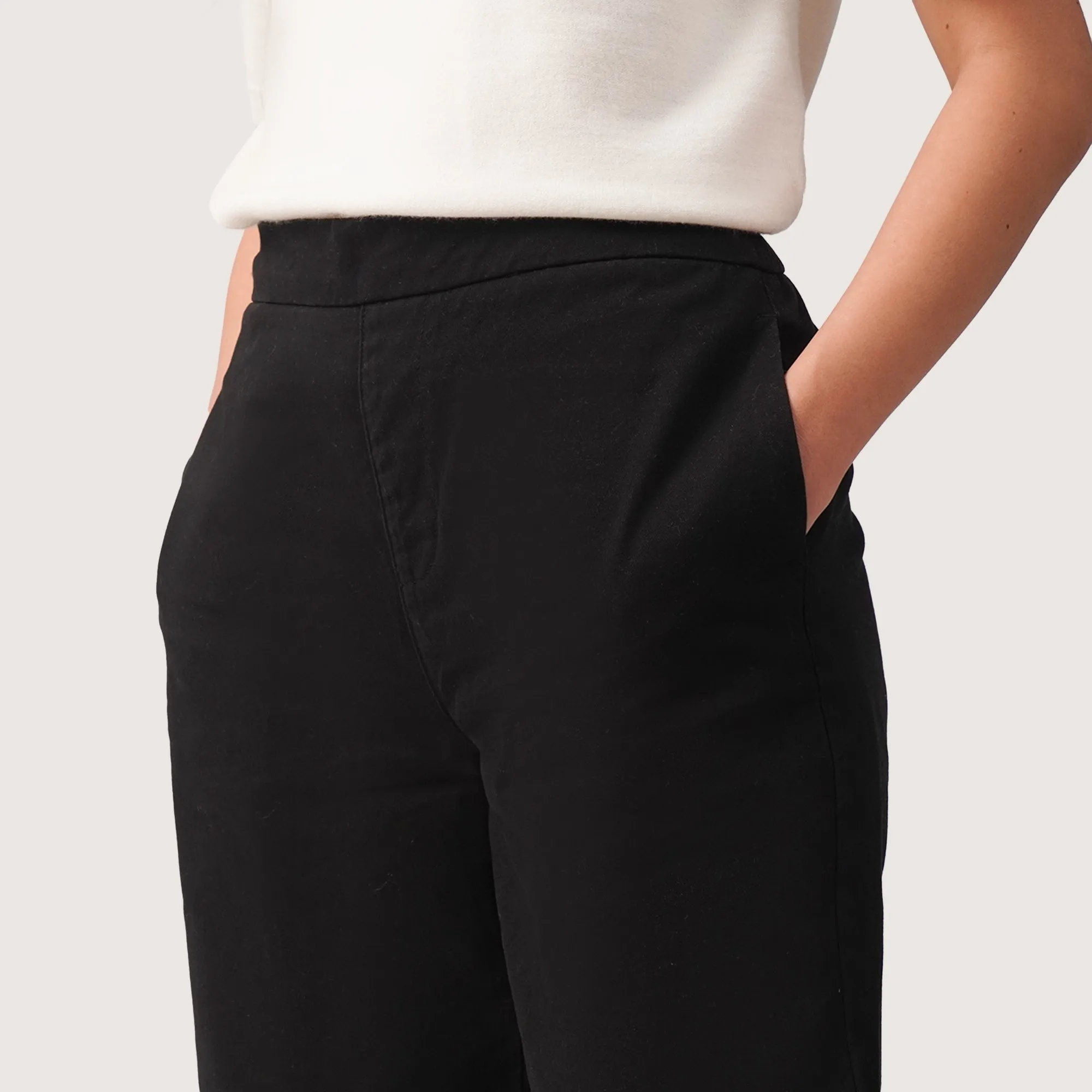 Regatta- Straight Cut Trousers With Gartered Back