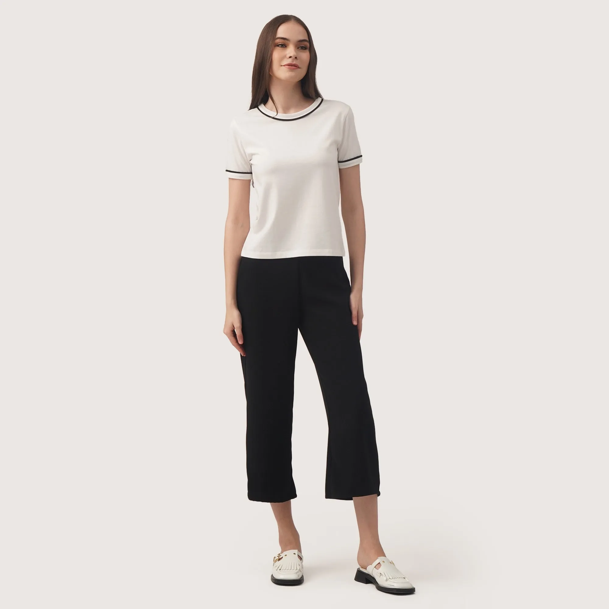 Regatta- T-Shirt With Piping Detail