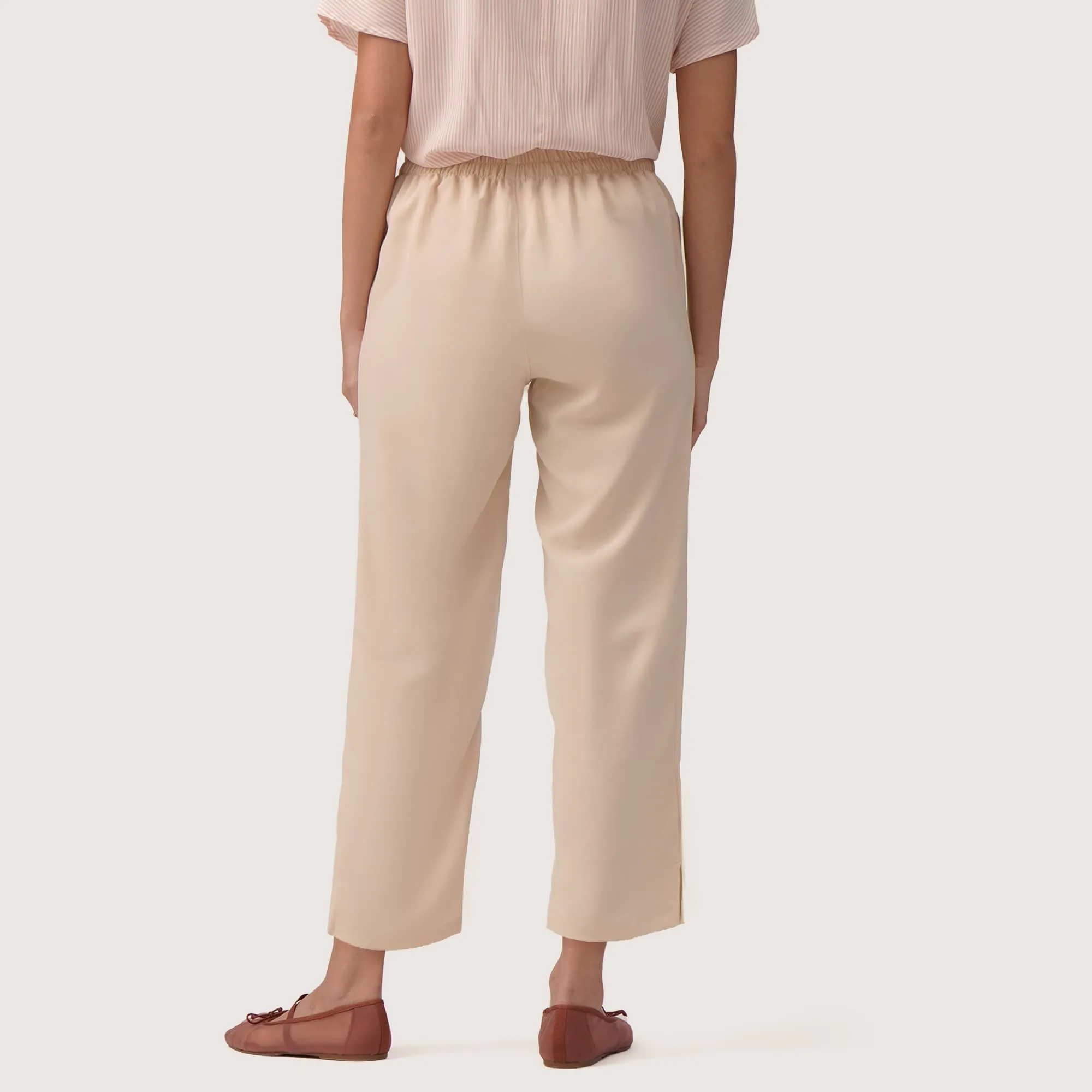 Regatta- Tapered Trousers With Gartered Waist