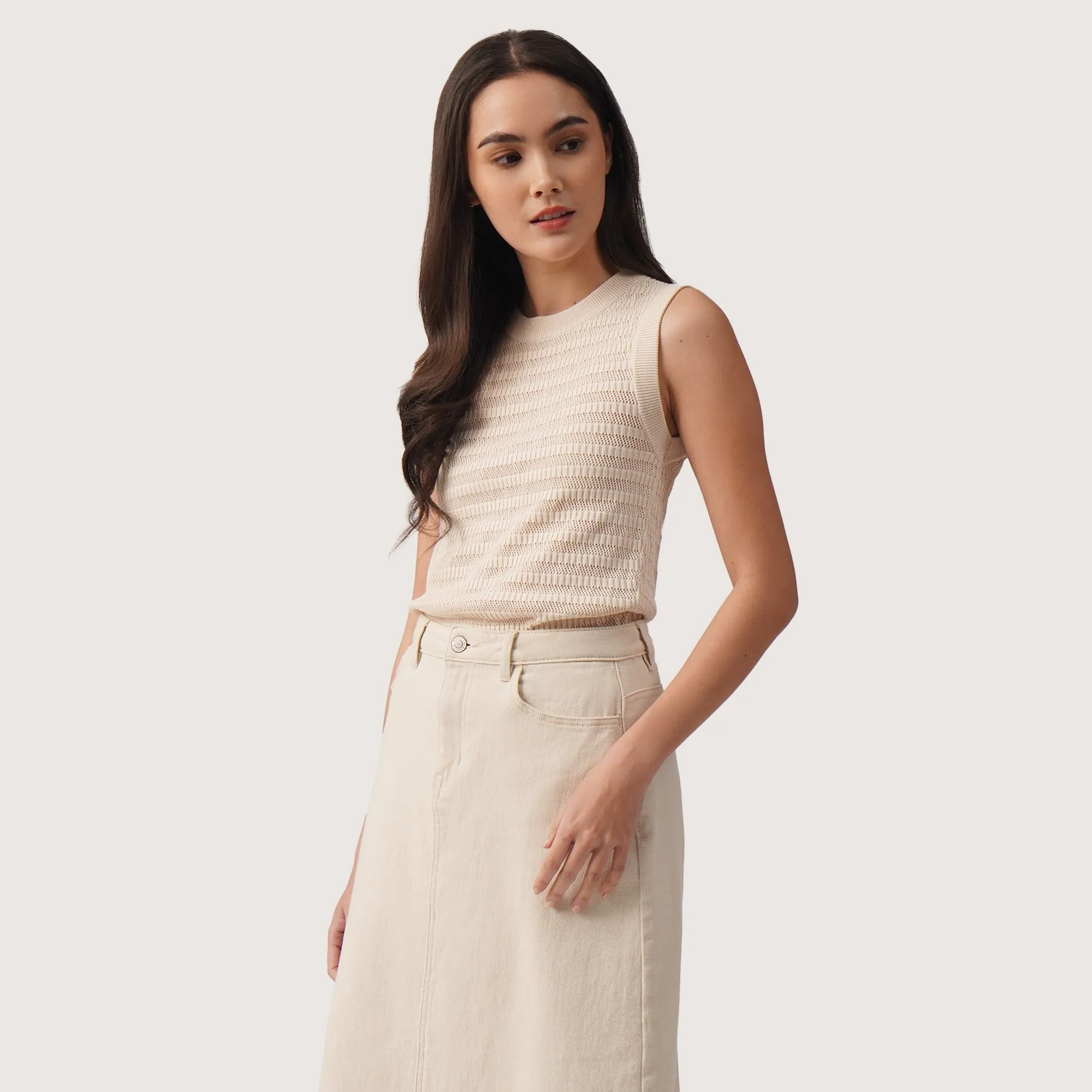 Regatta- Textured Sleeveless Knit Top