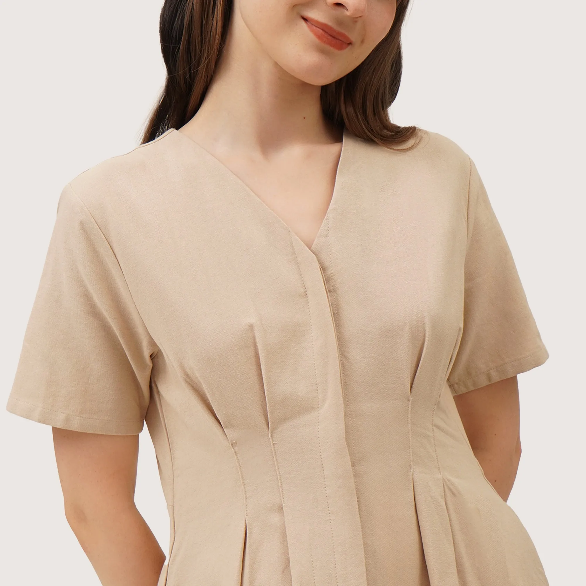 Regatta- V-Neck Pleated Dress