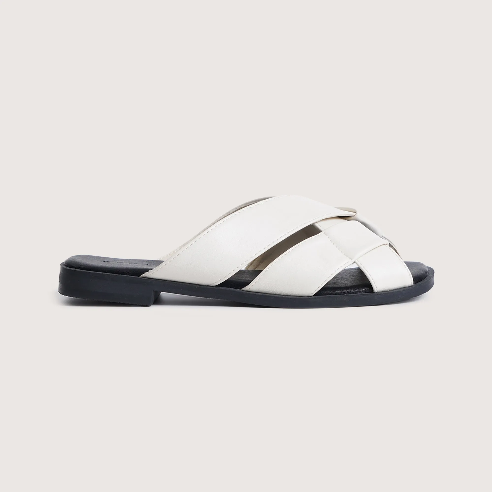 Regatta- Women's Cross Strap Sandals