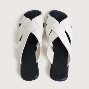Regatta- Women's Cross Strap Sandals