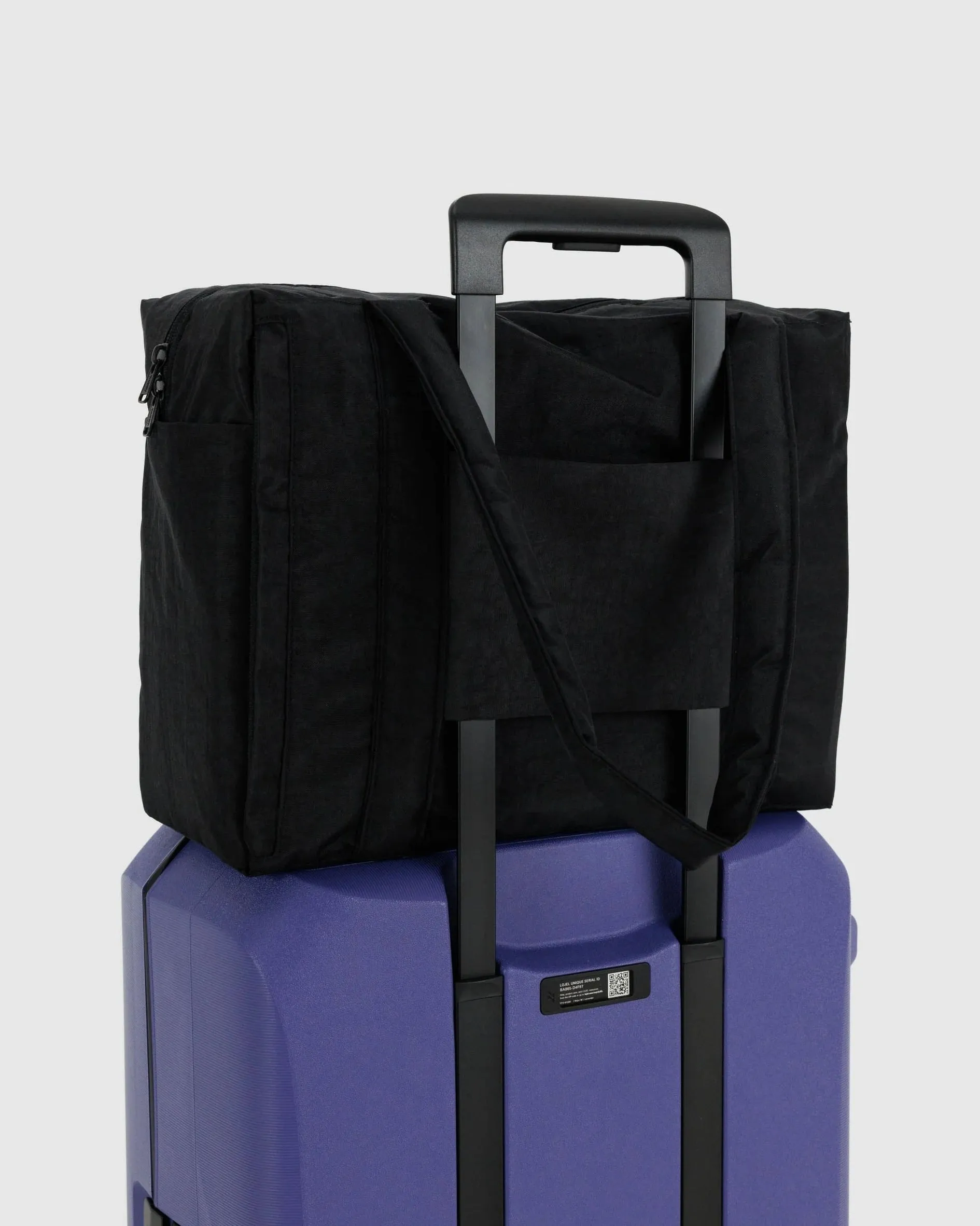 Small Cloud Carry On (Black)